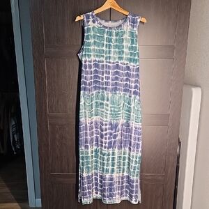 Sleeveless Tie-Dye Maxi Dress